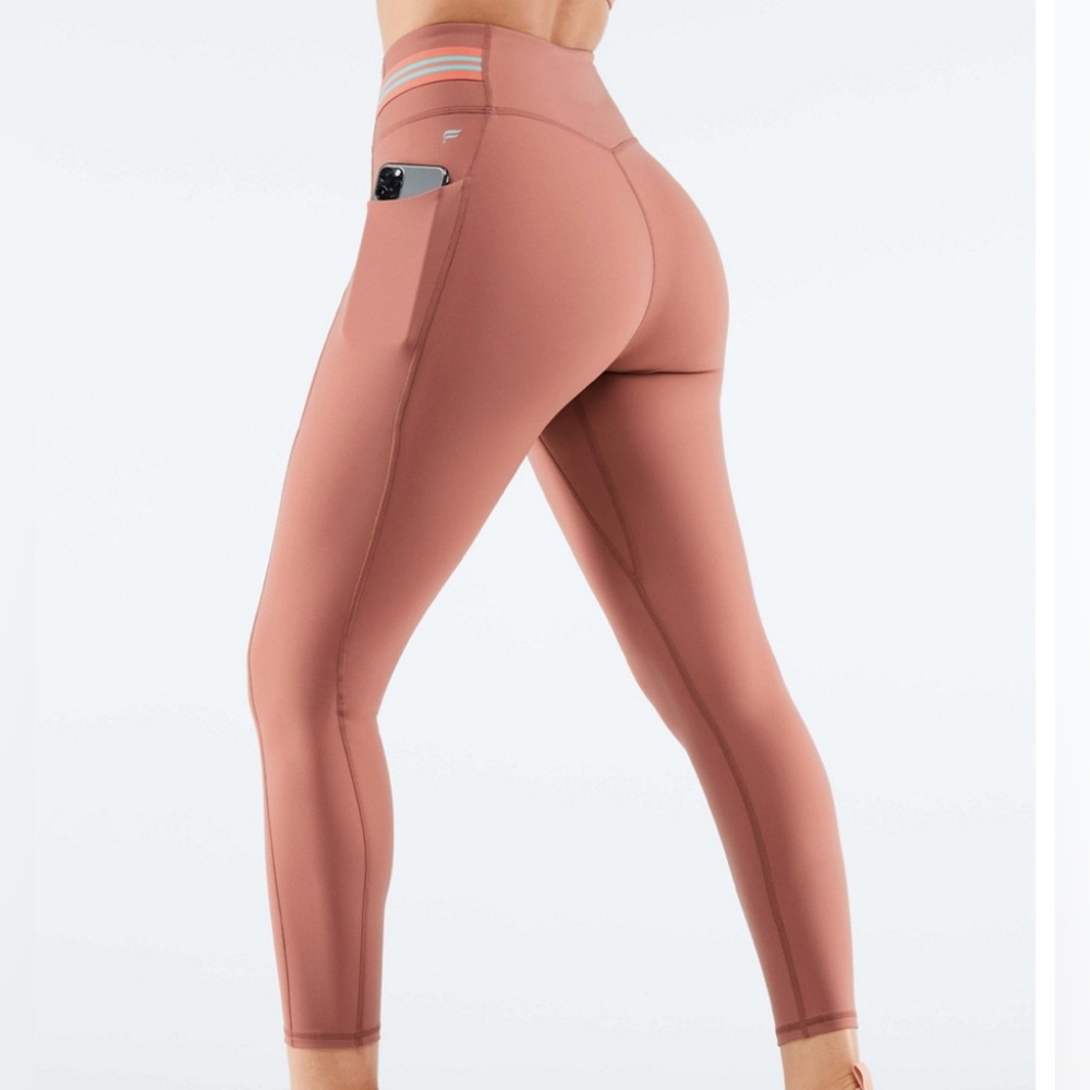 NWT Fabletics Motion365 Leggings Women’s 1X